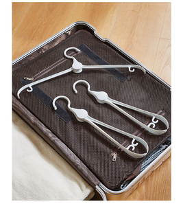 <span class=keywords><strong>Cintre</strong></span> antidérapant audacieux en plastique portatif pliant réglable de ménage pour le dortoir d'étudiant de voyage - Product Image 5