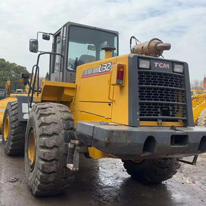 Chargeuse sur pneus d'occasion TCM L32 du Japon à bas prix avec moteur et boîte de vitesses CAMC, et roulement – Haute efficacité, excellente qualité - Product Image 1