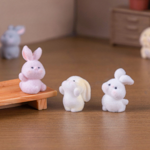 Micro paisaje personalizado flocado muñeca lindo conejito familia muñeca lindo grano ornamento - Product Image 3