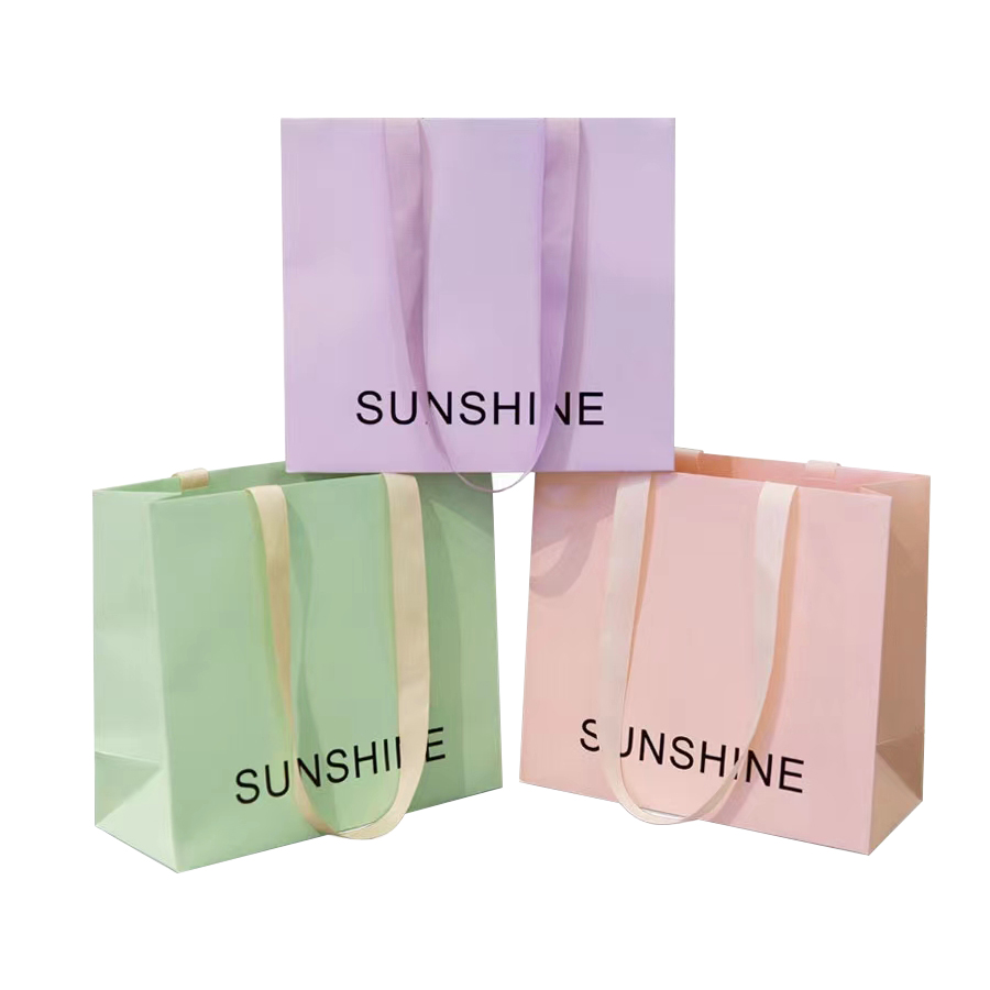 custom print reusable shopping cosmetic fashio<i></i>nable make up bag packaging paper bags with logo for clothing