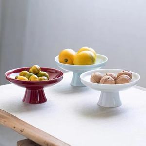 Vente en gros de récipient à bougie en céramique en forme de bol incurvé pour la décoration de Noël avec cire parfumée - Product Image 3