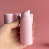 Fond de Teint Liquide Mat Couvrant à Effet Naturel SPF 15 Changeant de Couleur de Votre Marque