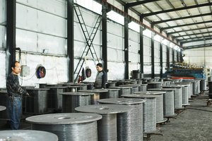 Dingzhou-<span class=keywords><strong>fil</strong></span> électrique à cinq étoiles, <span class=keywords><strong>fil</strong></span> <span class=keywords><strong>de</strong></span> <span class=keywords><strong>fer</strong></span> <span class=keywords><strong>de</strong></span> liaison en acier galvanisé avec un <span class=keywords><strong>diamètre</strong></span> <span class=keywords><strong>de</strong></span> 4mm, astm a 475 classe b, prix - Product Image 6