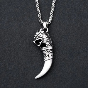 Yunnique – collier avec pendentif en forme de dent de loup Viking, Vintage, en acier inoxydable, tête d'animal, bijoux à la mode pour hommes, cadeau, chaîne de 60cm - Product Image 4