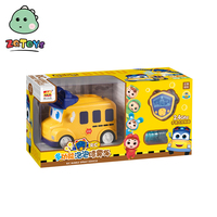Zhiqu Jouets Multifonctionnel Bus Scolaire Montre Télécommande Pulvérisation Voiture pour Filles Bulle Machine Jouet