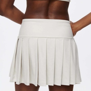 Jupe de golf plissée personnalisée pour femme avec short intégré, respirante et anti-humidité, logo avant, haute qualité, idéale pour l'entraînement - Product Image 2