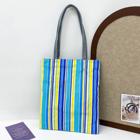 Sac fourre-tout portable noir et blanc uni avec fermeture éclair, grande capacité, en toile, décontracté, à bandoulière, pour le shopping et les voyages, pour femme, style Normcore, unisexe