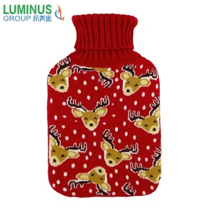 Bouillottes à eau chaude personnalisées avec design de Noël, multi-capacités, avec housse en tricot pour soulager la douleur - Product Image 4