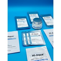 Kit de cuidado de la piel de lujo con suero de ácido hialurónico, incluye crema hidratante con HA de 50 g y parche fundente para una hidratación profunda y reafirmante.