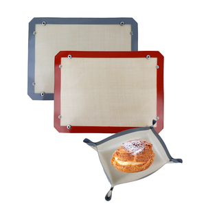 Tapis antidérapant en silicone et fibre de verre résistant aux hautes températures pour la cuisson du pain, des pizzas et du poulet rôti – Outils de cuisson et de pâtisserie - Product Image 1