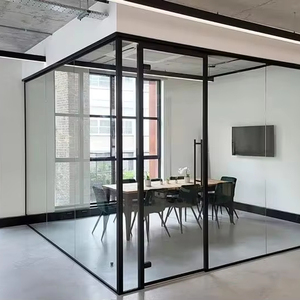 Cloison <span class=keywords><strong>en</strong></span> verre moderne pour les espaces <span class=keywords><strong>de</strong></span> vie ouverts et les solutions <span class=keywords><strong>de</strong></span> division d'espaces intérieurs résidentiels - Product Image 1