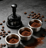 Aiguille distributrice de café magnétique WDT à rotation pour la préparation d'espresso à domicile par barista