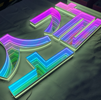 Enseigne lumineuse LED néon personnalisable effet miroir infini à double tunnel mural, pour décoration de magasins et bâtiments, avec prise transformateur