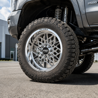 Jantes de camion tout-terrain forgées 6061-T6 de 20, 22, 24, 26 pouces, 8 trous, multi-PCD, noires polies, pour remorquage et transport de camions utilitaires lourds