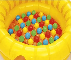 Kit de Juego Inflable Lion Ball para Navidad, <span class=keywords><strong>Centro</strong></span> de Juegos con Forma de Elipse, Edades 8-14, Gráficos Felinos, Asas con Diseño de Huella, 55cm, PVC - Product Image 4