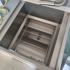 Yeni Gazlı/LPG'li Fritöz 1 Tanklı 2 Sepetli Otomatik Filtre Sistemli ve Bilgisayar Kontrol Panelli Patates Kızartması İçin Kolay Temizlenen - Product Image 4