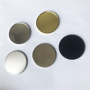 Marcador de Pelota de Golf Universal Barato de 25 mm para Herramienta de Reparación de Divots y Clips para Gorra - Product Image 2