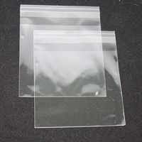 100 pièces Transparent non scellé manchons de jeu cartes de société 65*90mm carte protecteur OPP sacs tueurs magiques de trois