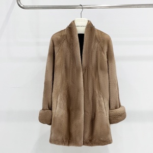 Cappotto Invernale da Donna in Pelliccia <span class=keywords><strong>di</strong></span> <span class=keywords><strong>Visone</strong></span> Importata, Casual, in Velluto, Colore Naturale Pastello, Colore Caffè - Product Image 1