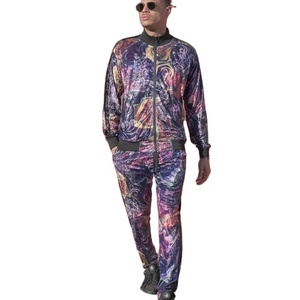 Survêtement de sport pour hommes, en velours avec impression par sublimation, personnalisé, 2020 - Product Image 1