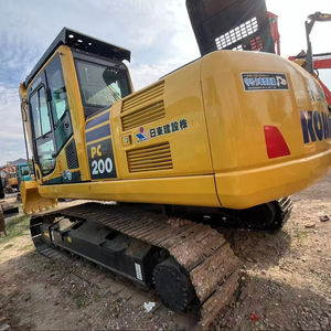 Excavateurs KOMATSU PC200 d'occasion à vendre PC 200 d'origine du Japon d'occasion sur chenilles en stock - Product Image 1