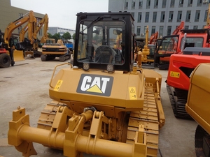 Bulldozer Caterpillar D7G d'occasion, modèle 2020 d'origine japonaise, moteur diesel 140 CV, roulement moteur inclus. - Product Image 5