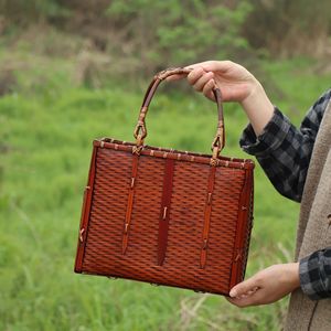 Three Guns Bamboo Woven Bag Women Retro Red Square Tea Ceremony Storage Handbag Durable Chinese Style Cheongsam Matching Bag - Product Image 4
