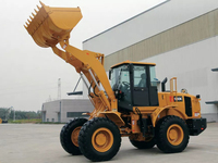 Wheel Loader 3000kg yang Fokus pada Operasi, Produktif, dengan Kontrol Pilot Standar dan Pendingin Udara CG930K