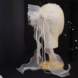 Accessoires de robe de mariée style féerique : Pince à <span class=keywords><strong>cheveux</strong></span> en mousseline blanche avec nœud, voile de mariée court, pince à <span class=keywords><strong>cheveux</strong></span> élégante en tulle blanc avec ruban - Product Image 2