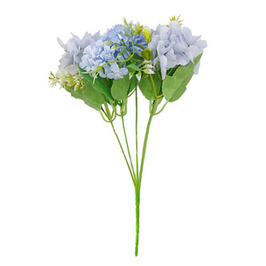 Bouquet de 5 tiges de fleurs artificielles mixtes (hortensia, marguerite) en soie artificielle pour décoration de maison, mariage, <span class=keywords><strong>vase</strong></span>, table - Vente en gros - Product Image 6