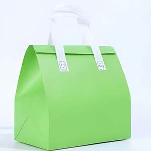 Bolsa Térmica Impermeable para Bebidas Calientes y Alimentos para Llevar, Fabricada con Tela No Tejida y Aluminio - Product Image 1