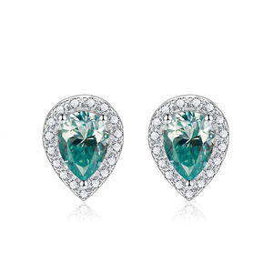 Pendientes de Moissanita Verde Románticos y Elegantes de Alta Calidad para Mujer, Chapados en Plata y Oro, con Forma de Bola, de Plata de Ley con Engaste de Garra - Product Image 1