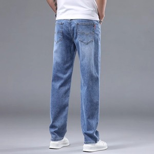 Jean en denim bleu haut de gamme pour homme, coupe droite, taille mi-haute, nouvelle collection automne, délavage moyen, extensible, décontracté, avec boutons sur le devant - Product Image 3