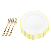 Assiettes à salade élégantes à motif floral de 7,5 pouces avec bord festonné, fournitures de fête en plastique pour mariages, anniversaires, événements en plein air
