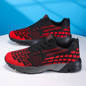 <span class=keywords><strong>รองเท้า</strong></span>กีฬาผู้ชายแบบตาข่ายรุ่นใหม่ ราคาประหยัด สวมใส่สบาย น้ำหนักเบา กันลื่น ระบายอากาศได้ดี ไซส์ใหญ่ <span class=keywords><strong>พื้น</strong></span>นุ่ม - Product Image 3