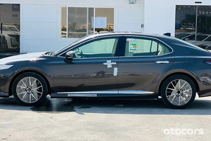 Toyota <span class=keywords><strong>Camry</strong></span> 3.5L จำกัด V6 2023รุ่นปี<span class=keywords><strong>สี</strong></span><span class=keywords><strong>น้ำตาล</strong></span>ได้รับการบำรุงรักษาอย่างดีพร้อมใช้งาน - Product Image 3
