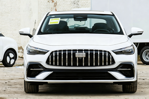 Véhicule hybride Geely Galaxy Starshine 6 de haute qualité, autonomie de 700 km, 4 portes, 5 places, nouvelle énergie, modèle 2026 - Product Image 2