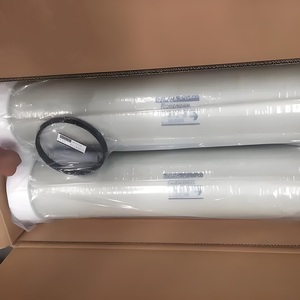 Sistema de desalinización de agua de membrana ultra baja de 8 pulgadas Tmg20D-440 de Japón para producción de agua de alta desalinización 8040Ro con PLC de 1 año - Product Image 3