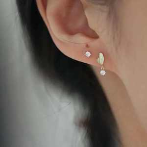 Mini boucles d'oreilles asymétriques en gros en or véritable 9 carats-Étudiant amical, Style élégant exclusif, Collection 2021, kj365-Étudiant - Product Image 3