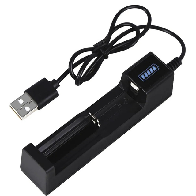 3.7V/4.2V USB Battery Charger 18650 Charger Li-ion Battery USB Independent Charging Portable Electronic 26650 14500 With Light