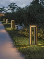 Nouvelle conception 2024, lumière LED carrée de haute qualité pour pelouse, lumière de paysage moderne et simplifiée pour cour et parc, diode électroluminescente extérieure