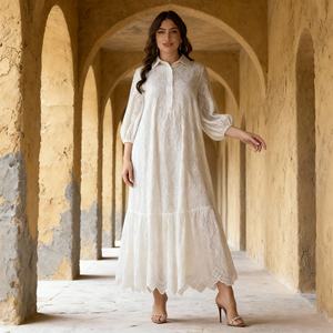 Robe Abaya en Polyester Personnalisée de Luxe pour Femmes Musulmanes Fournisseur en Gros Moyen-Orient - Product Image 2