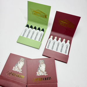 Cajas de cerillas de madera plegables personalizadas para Navidad, regalos de agradecimiento para clientes de negocios, cerillas de madera seguras - Product Image 1