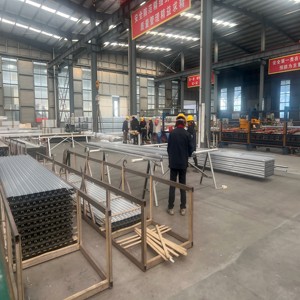 Tùy chỉnh hình dạng khác nhau hợ<span class=keywords><strong>p</strong></span> kim nhôm Hồ Sơ Giá - Product Image 5