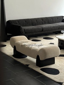 Taburete Otomano Nórdico <span class=keywords><strong>de</strong></span> Madera Maciza con Diseño Creativo y Tapizado para Sala <span class=keywords><strong>de</strong></span> Estar, Vestidor, Dormitorio, <span class=keywords><strong>Banco</strong></span> para Cambiar Zapatos o para el <span class=keywords><strong>Pie</strong></span> <span class=keywords><strong>de</strong></span> la <span class=keywords><strong>Cama</strong></span> - Product Image 4