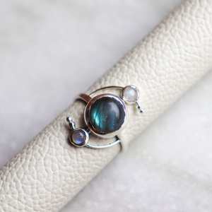 แหวนทัวร์มาลีนสีเหลืองเงิน925แบบแฮนด์เมดแนววินเทจสุดหรูสำหรับงานแต่งงานเทศกาลคริสต์มาสประดับเพชรตัดอย่างยอดเยี่ยม - Product Image 2