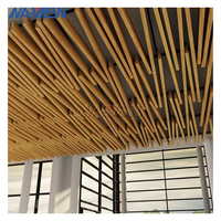 Déflecteur en aluminium au design moderne Bande alvéolée Faux plafond Imperméable au feu Isolation thermique Panneau mural Centre commercial Hôtel Hôpital