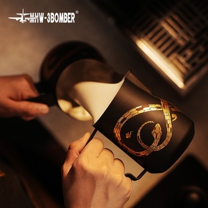 Cafetière italienne professionnelle MHW-3BOMBER, édition limitée Année du Serpent, avec réservoir à lait en métal moderne et motif floral Bomber - Product Image 4