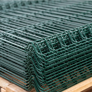 Clôture de jardin extérieure en métal revêtu de PVC, professionnelle, fabriquée en usine, avec panneaux en forme de V, en forme de triangle, clôture en treillis métallique incurvé 3D sur mesure - Product Image 3