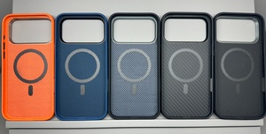 Cerulean Schutzhülle Stoßfest Fingerabdruckresistent für iPhone 17 Pro 17 Pro Max im Old Money Stil - Product Image 4